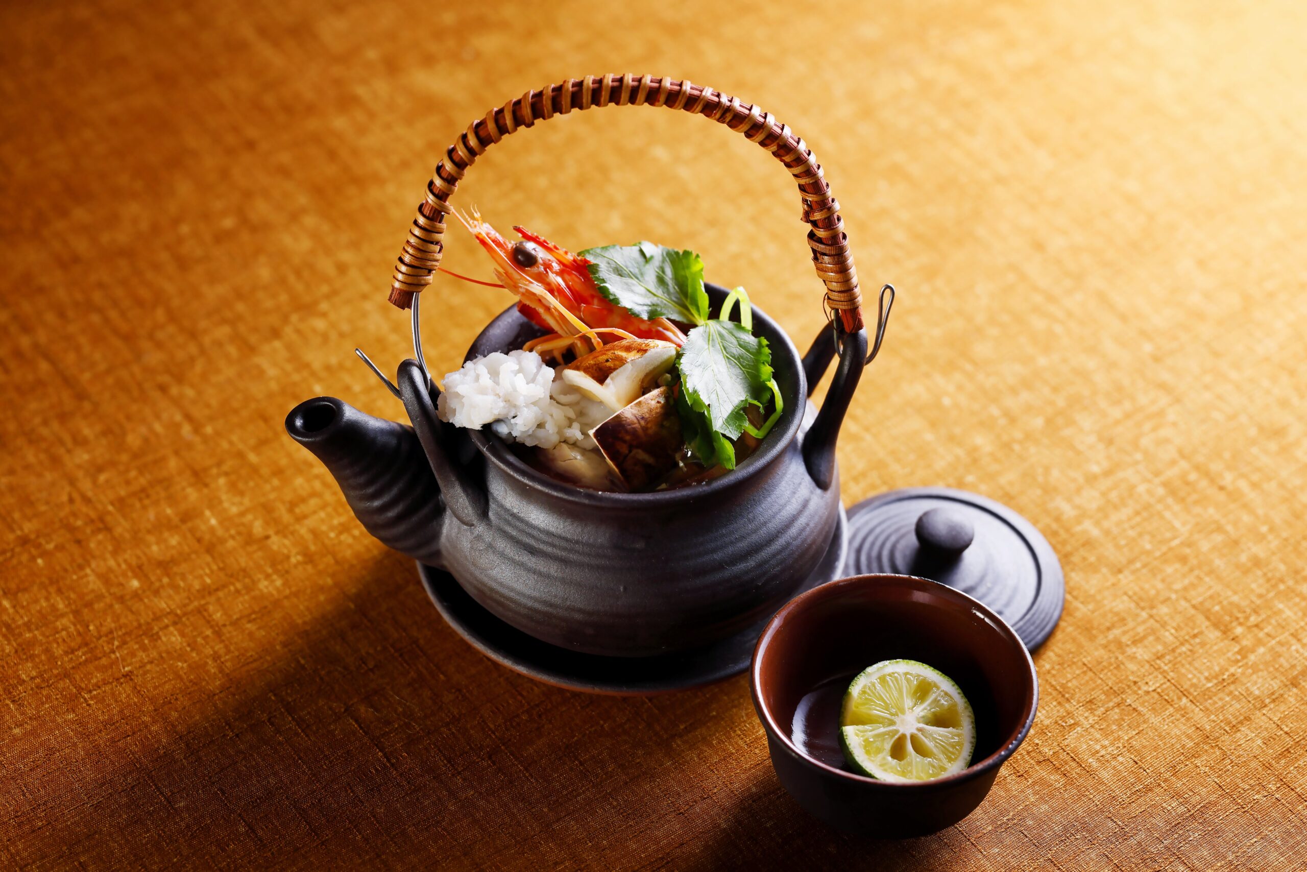 値下げ　新品　土瓶蒸し　ヒスイ色　３個セット　萬古焼　耐熱　盃付　松茸　舞茸 R5_0194-scaled.jpg