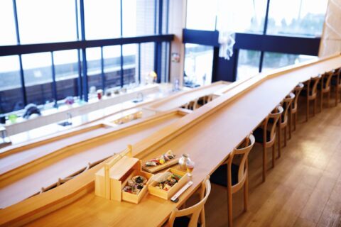内観（料理あり） (3)